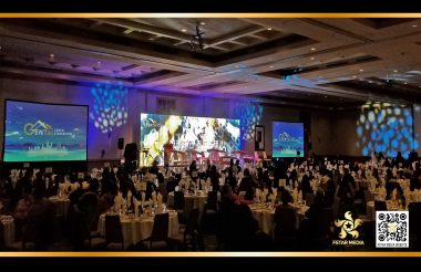 聚星传媒 景泰年会 LED大屏幕 双投影侧屏幕 舞台效果 摇头灯 音响 内容设计 视频录制