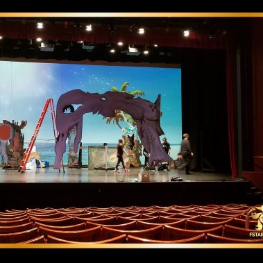 迪斯尼舞台剧剧场背景双投影屏幕及舞台剧视频设计