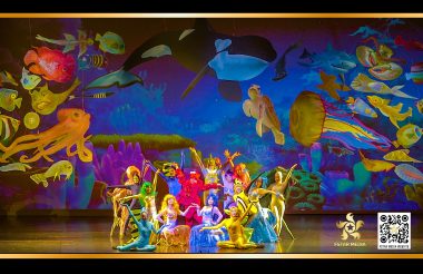 迪斯尼舞台剧剧场背景双投影屏幕及舞台剧视频设计